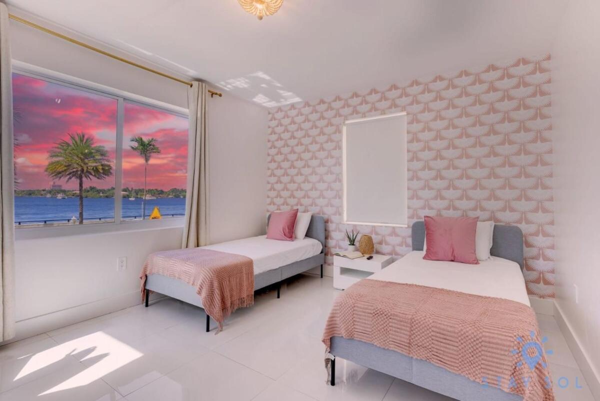Free Parking, Bay View, Pool, Step To Beach Hollywood Exterior foto
